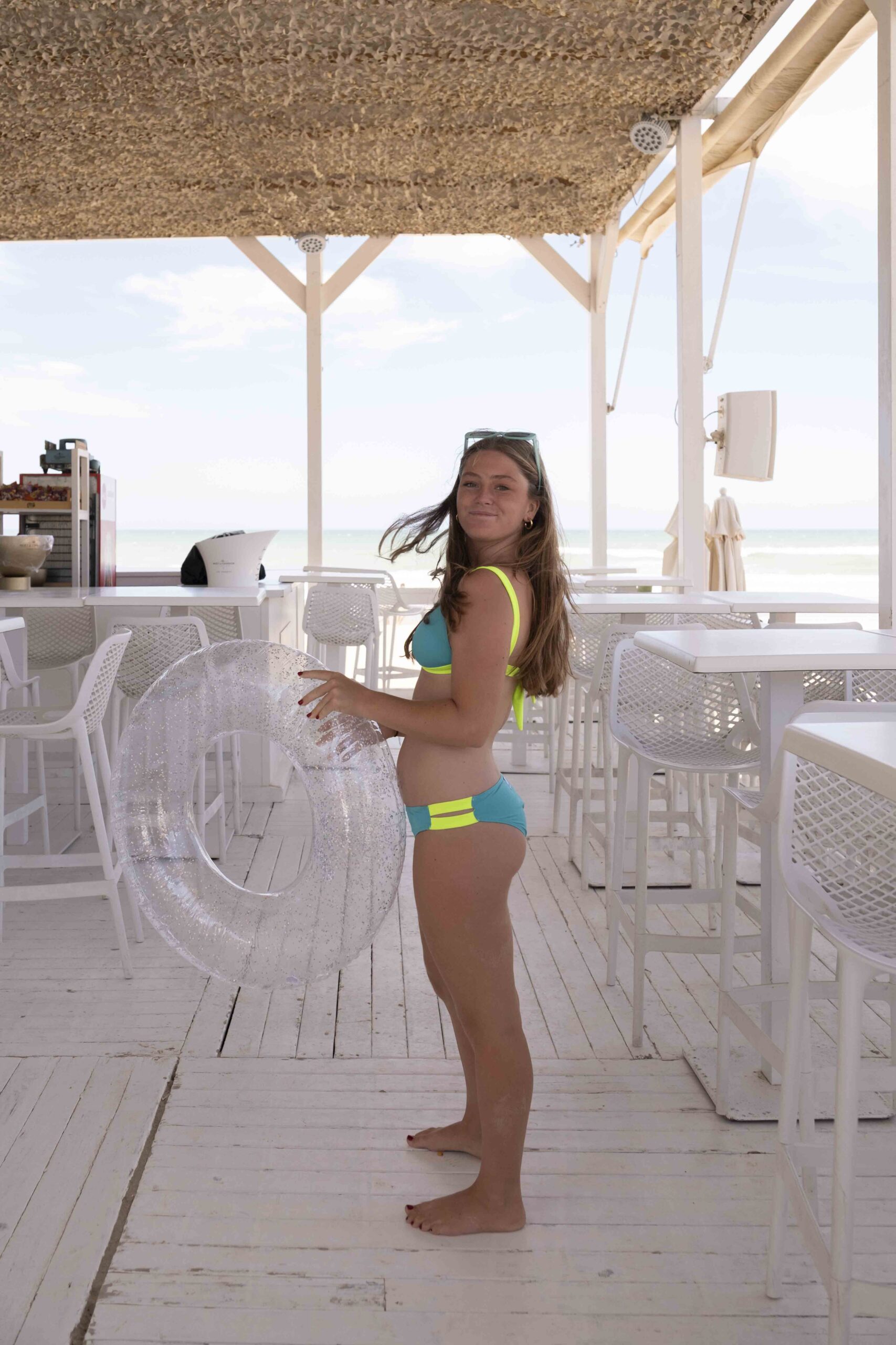 Bikini Coachella · Cielo y verde flúor - Imagen 4